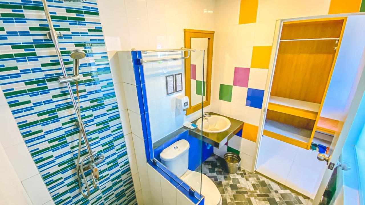K2 Hotel @ Airport Surat Thani Eksteriør bilde